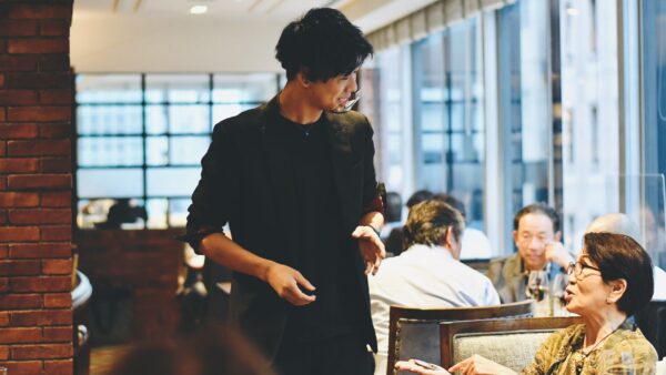 【事例紹介】太平洋クラブGINZAにて、MINORIによるプレミアムマジックディナーを開催しました