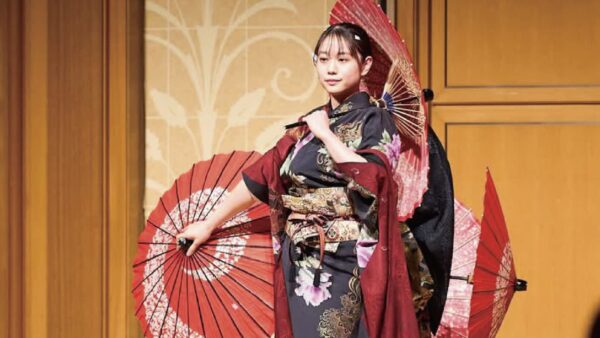 【事例紹介】ビジネスコミュニティ交流会で"JAPAN MAGIC"を実施｜和の世界観 ×イリュージョン